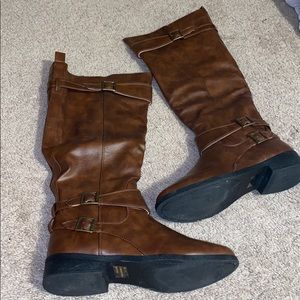 Brown boots